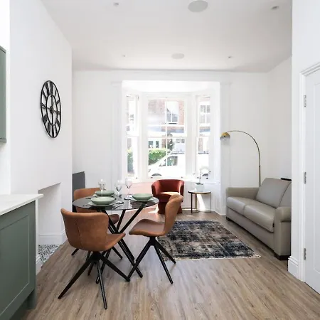 Apartamento Ouse Flat East Mount By Furnished Centre Location To Races